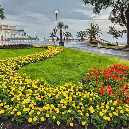 公寓 Comfy In The Heart Of