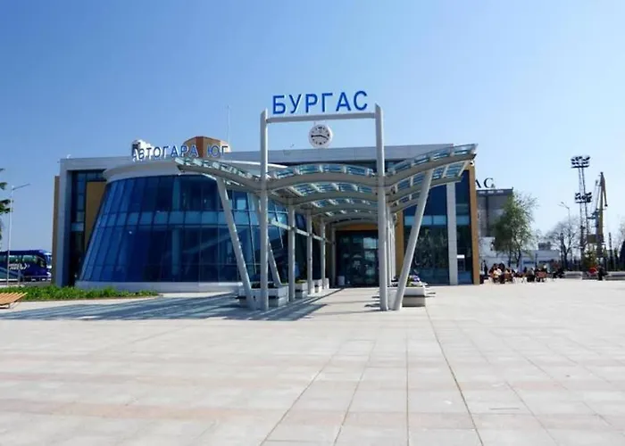 Comfy In The Heart Of *