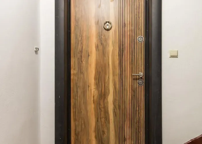 Comfy In The Heart Of דירה בורגאס