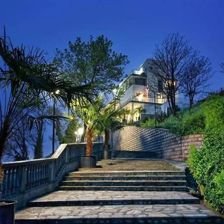 Comfy In The Heart Of