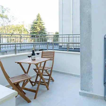 Lejlighed Comfy In The Heart Of Burgas City