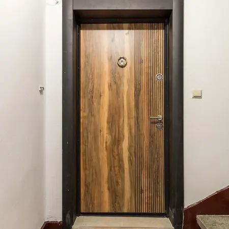 Comfy In The Heart Of Appartement Burgas